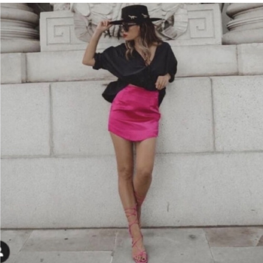 Zara pink satin midi skirt SZ Medium NWT